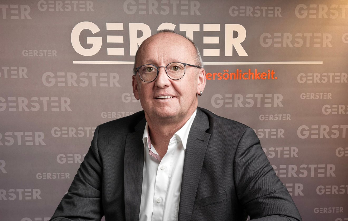Helmut Scheider